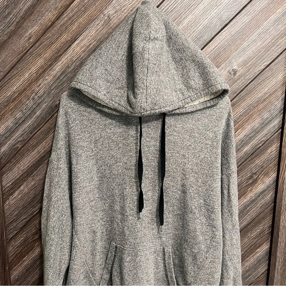Old Navy Women’s Fleece Hoodie - Picture 2 of 4